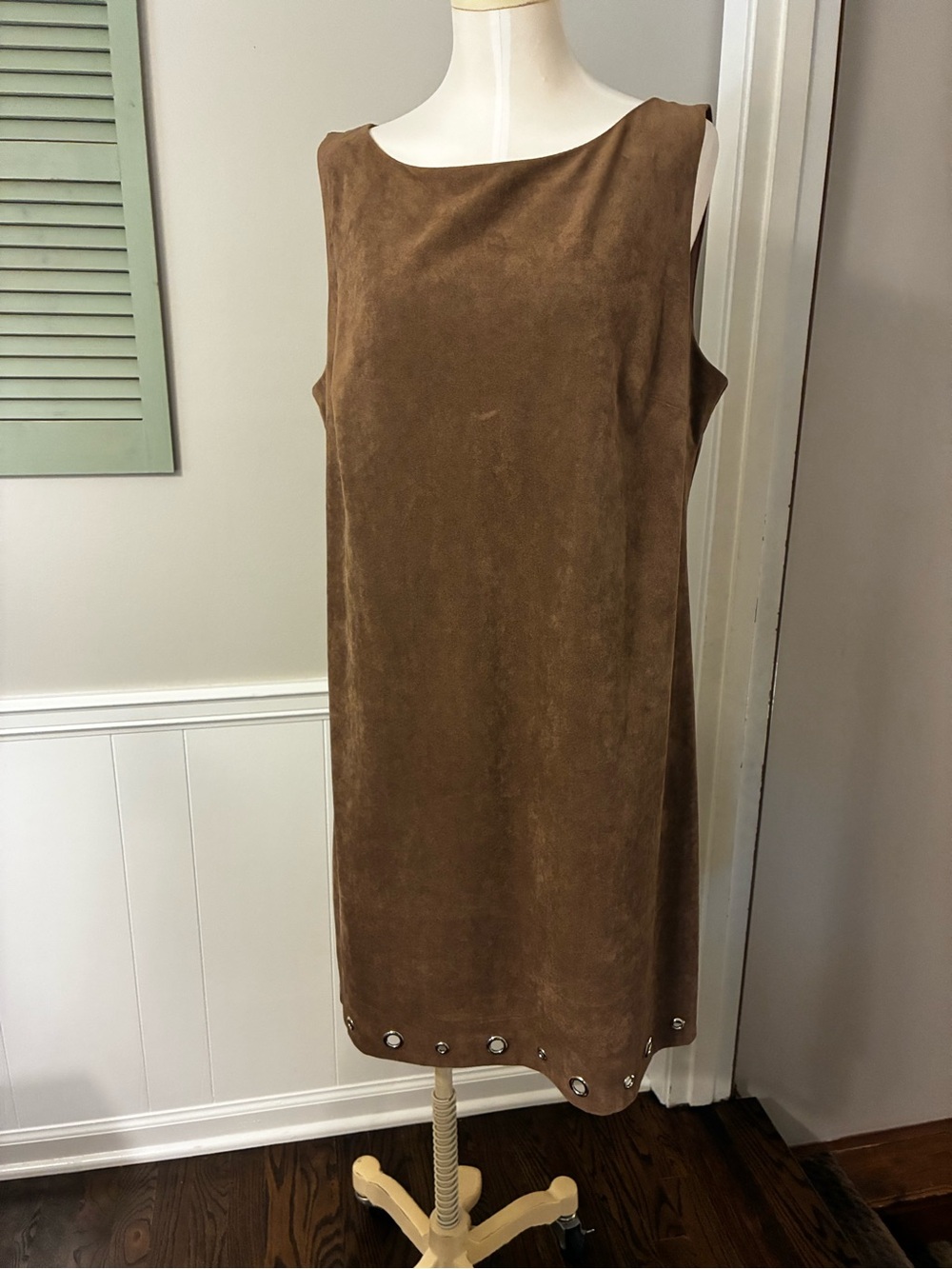 Jessica Howard Brown  Faux Suede Mini Dress with Grommet Trim